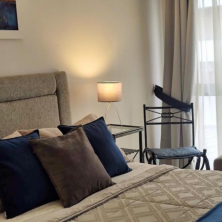 Mendoza Suites 2 Bagian luar foto